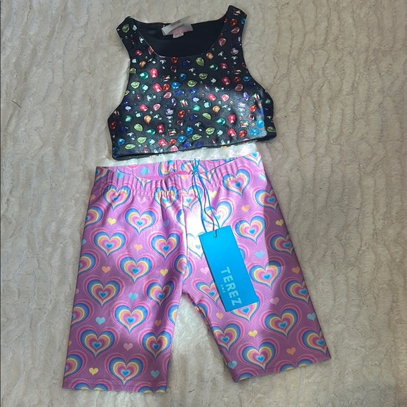 Terez Multicolored Heart throb biker shorts & cache of jewels Crop Top Set 5 - Picture 1 of 6
